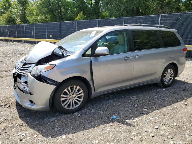TOYOTA SIENNA XLE 2013 with VIN 5TDYK3DC4DS348471 - Photo from auction
