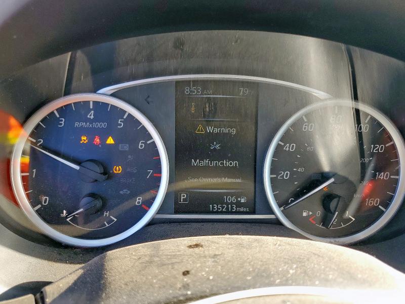 Photo 9 from auction – 2018 NISSAN SENTRA S with VIN 3N1AB7AP5JY238519