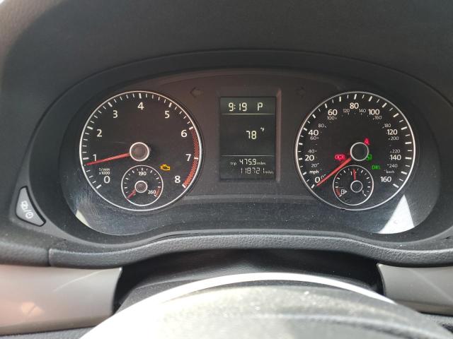 Photo 9 from auction – 2013 VOLKSWAGEN PASSAT S with VIN 1VWAP7A30DC051596