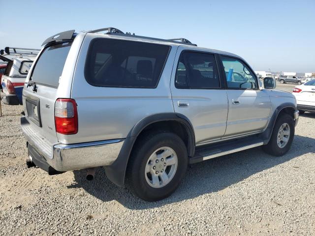 Photo 3 from auction – 2000 TOYOTA 4RUNNER SR with VIN JT3GN86R7Y0169629