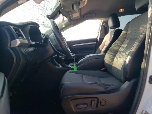 Photo 7 from auction – 2018 TOYOTA HIGHLANDER with VIN 5TDBZRFH2JS817825