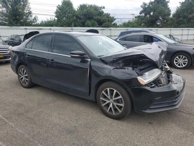 Photo 4 from auction – 2017 VOLKSWAGEN JETTA SE with VIN 3VWDB7AJ3HM408235