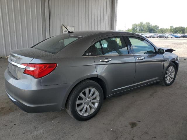 Photo 3 from auction – 2013 CHRYSLER 200 LIMITE with VIN 1C3CCBCG3DN738686