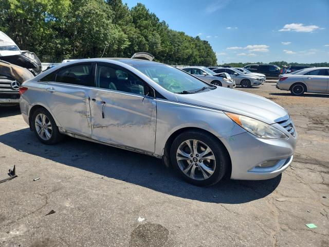 Photo 4 from auction – 2013 HYUNDAI SONATA SE with VIN 5NPEC4AC1DH508886