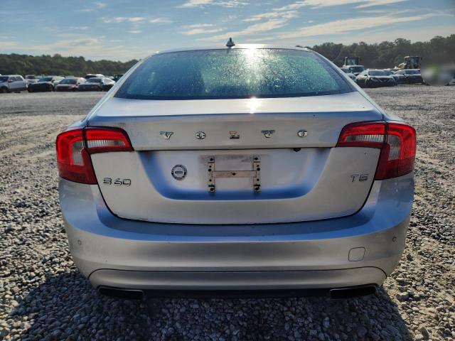 Photo 6 from auction – 2015 VOLVO S60 PREMIE with VIN YV126MFC1F2305739