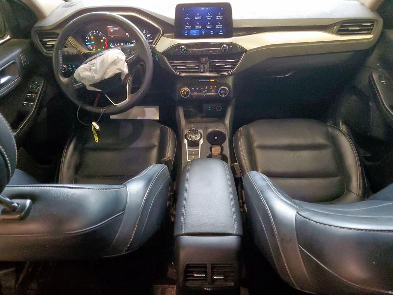 Photo 8 from auction – 2020 FORD ESCAPE SEL with VIN 1FMCU0H65LUA54767