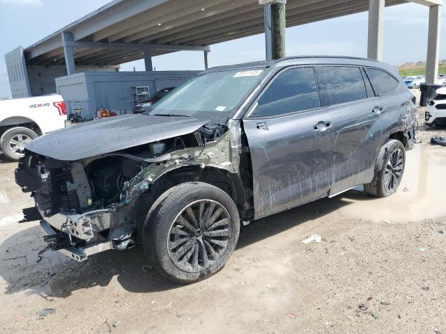 TOYOTA HIGHLANDER 2024 with VIN 5TDKDRAH7RS548738 - Photo from auction
