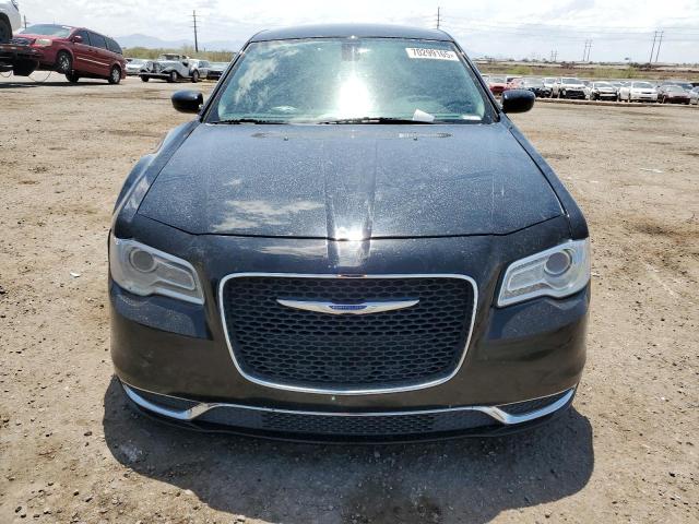 Photo 5 from auction – 2018 CHRYSLER 300 TOURING with VIN 2C3CCAAG7JH330984