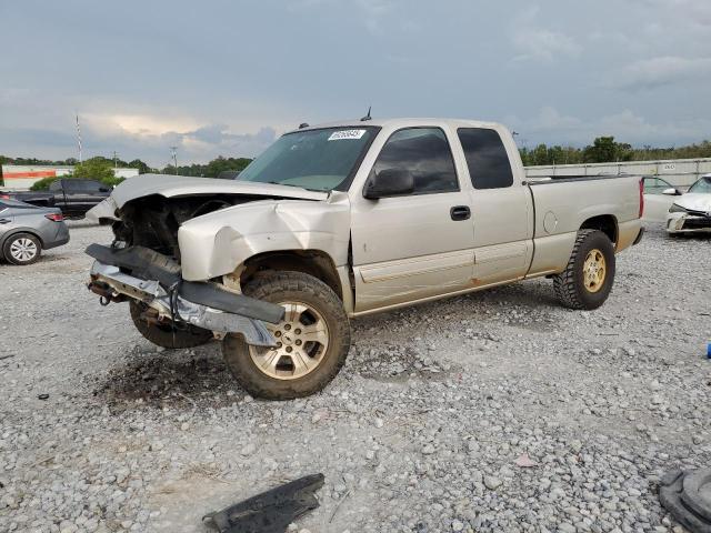 CHEVROLET SILVERADO C1500 2004 with VIN 1GCEC19T74E387431 - Photo from auction