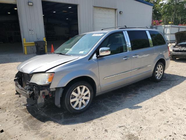 CHRYSLER TOWN & COU 2014 with VIN 2C4RC1BG2ER271251 - Photo from auction