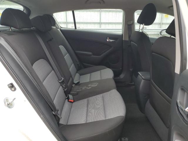 Photo 10 from auction – 2016 KIA FORTE LX with VIN KNAFK5A83G5585480