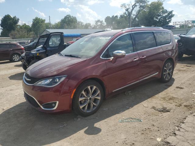CHRYSLER PACIFICA LIMITED 2017 with VIN 2C4RC1GGXHR804718 - Photo from auction