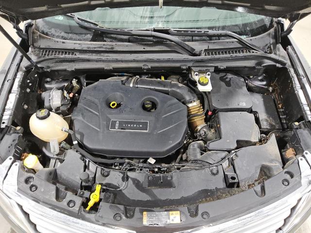 Photo 12 from auction – 2017 LINCOLN MKC RESERV with VIN 5LMCJ3D96HUL51688