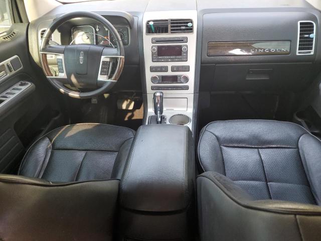 Photo 8 from auction – 2010 LINCOLN MKX with VIN 2LMDJ6JC1ABJ11764