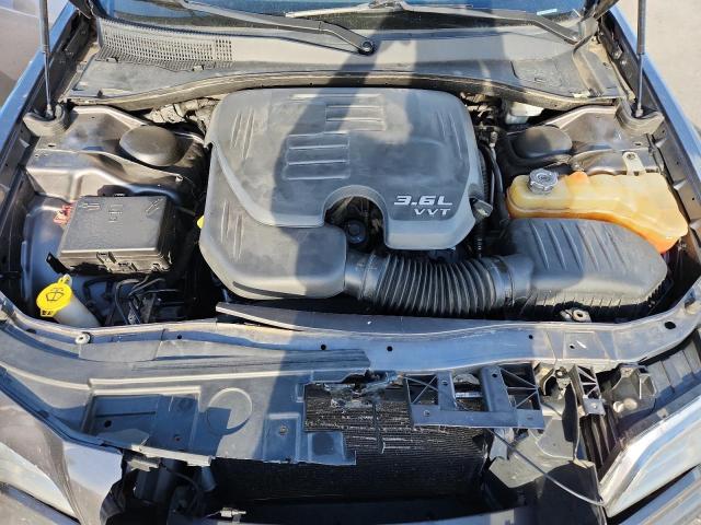 Photo 11 from auction – 2013 CHRYSLER 300C with VIN 2C3CCAKG8DH708491