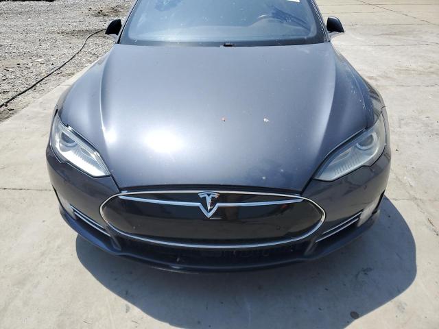 Photo 11 from auction – 2015 TESLA MODEL S 70 with VIN 5YJSA1S28FF088512
