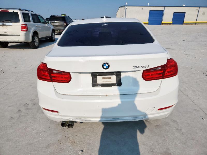 Photo 6 from auction – 2012 BMW 328 I with VIN WBA3A5C52CF257304