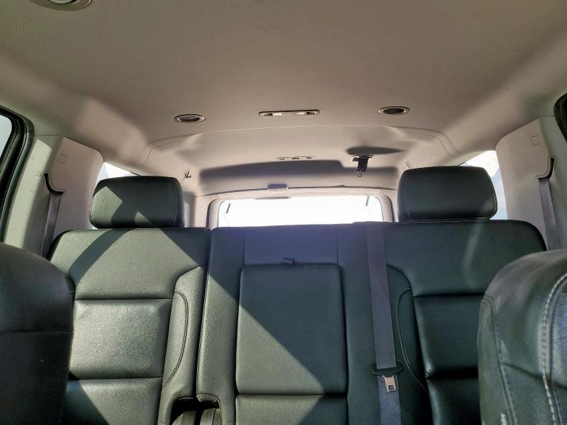 Photo 10 from auction – 2016 CHEVROLET SUBURBAN C with VIN 1GNSCHKC6GR284284