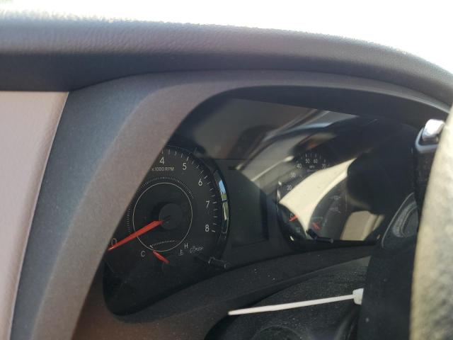 Photo 9 from auction – 2015 TOYOTA SIENNA LE with VIN 5TDKK3DC9FS624068