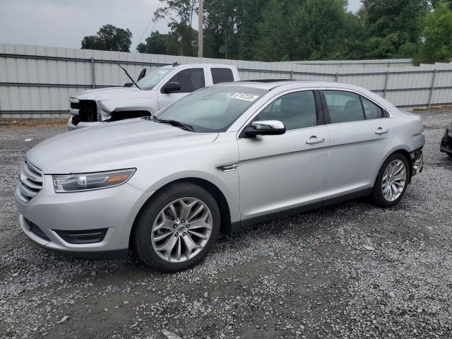 Photo 1 from auction – 2018 FORD TAURUS LIMITED with VIN 1FAHP2F82JG124082