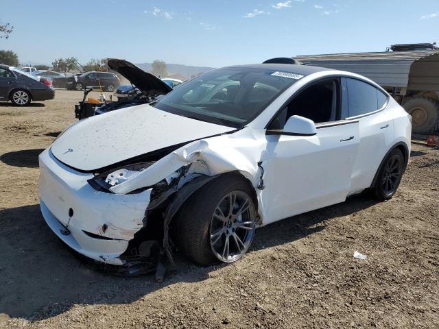 TESLA MODEL Y 2024 with VIN 7SAYGDEE9RF186598 - Photo from auction