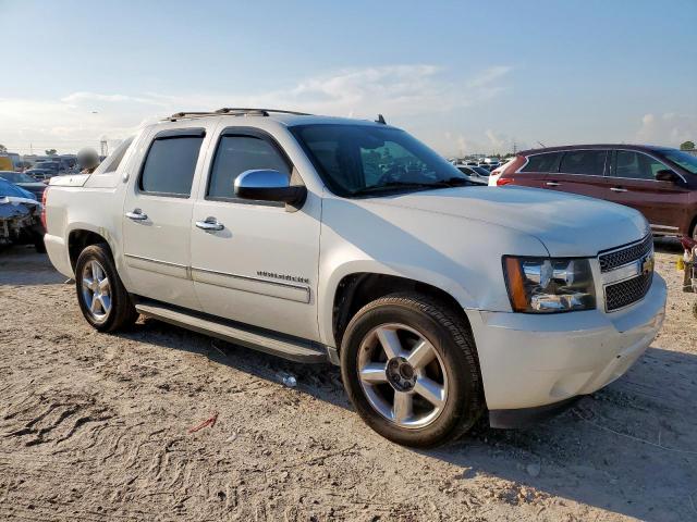Photo 4 from auction – 2013 CHEVROLET AVALANCHE with VIN 3GNMCGE05DG336438
