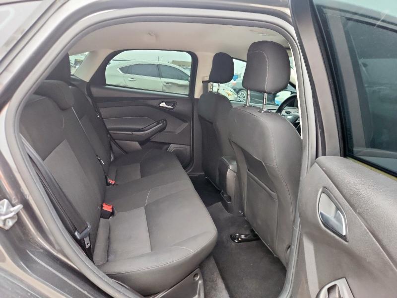 Фото 10 с аукциона – 2018 FORD FOCUS SE с VIN 1FADP3FEXJL210807