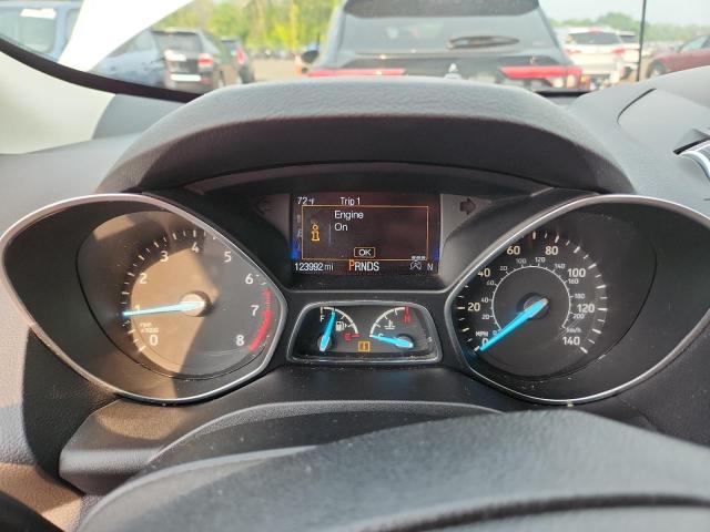 Photo 9 from auction – 2017 FORD ESCAPE SE with VIN 1FMCU9GD5HUC92016