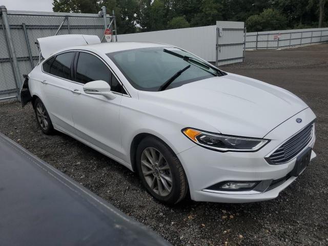 Photo 4 from auction – 2017 FORD FUSION SE with VIN 3FA6P0HD0HR132321