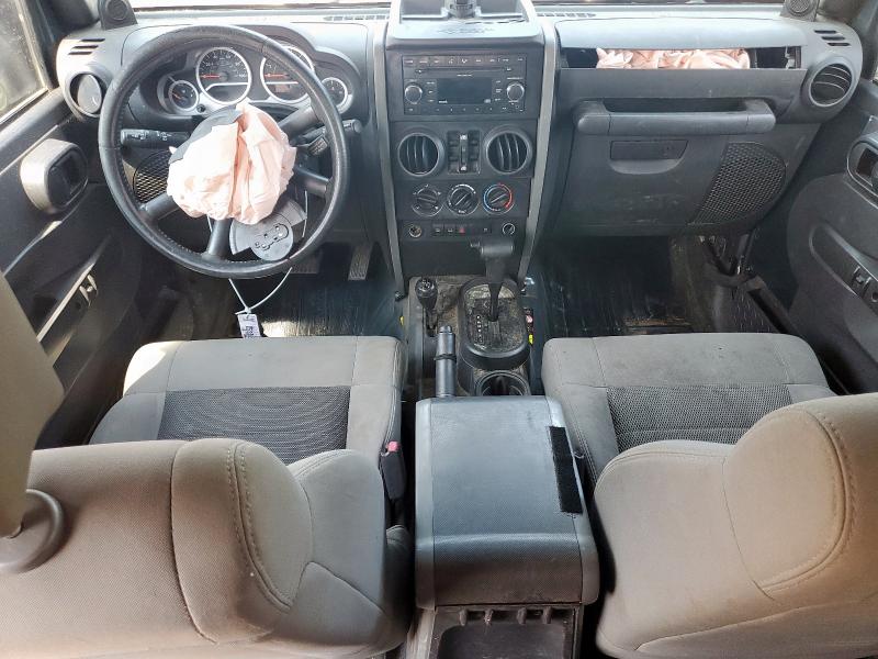 Photo 8 from auction – 2008 JEEP WRANGLER U with VIN 1J4GA69158L627016
