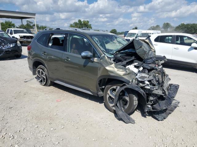 Photo 4 from auction – 2023 SUBARU FORESTER T with VIN JF2SKARCXPH525764