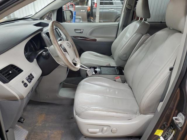 Photo 7 from auction – 2012 TOYOTA SIENNA XLE with VIN 5TDYK3DC6CS194635