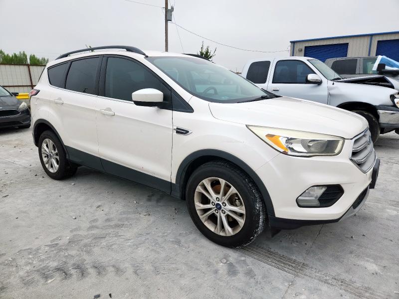 Photo 4 from auction – 2018 FORD ESCAPE SE with VIN 1FMCU0GD8JUB41799