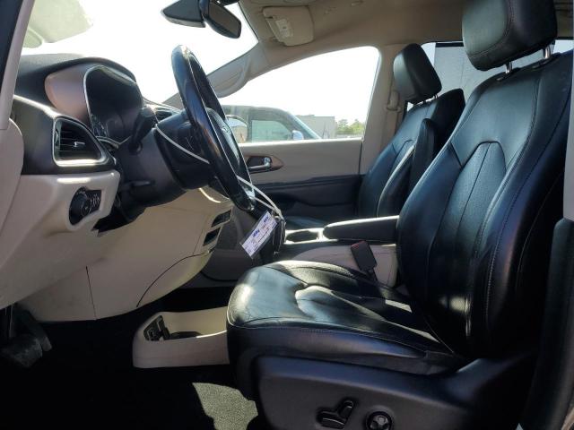 Photo 7 from auction – 2019 CHRYSLER PACIFICA TOURING L with VIN 2C4RC1BG8KR526285