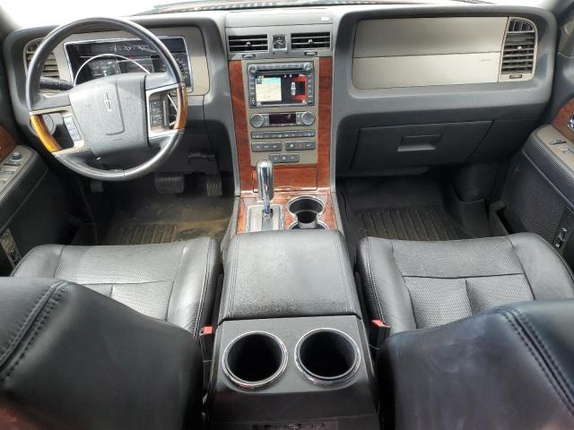 Photo 8 from auction – 2012 LINCOLN NAVIGATOR with VIN 5LMJJ2J57CEL03896