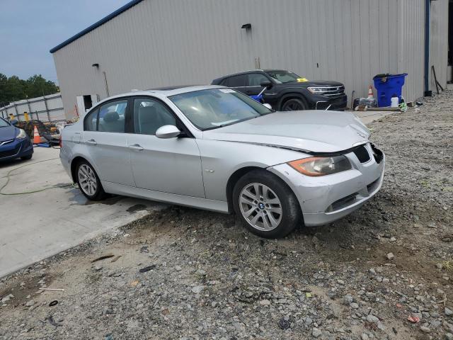 Photo 4 from auction – 2007 BMW 328 I with VIN WBAVA33517PV63701