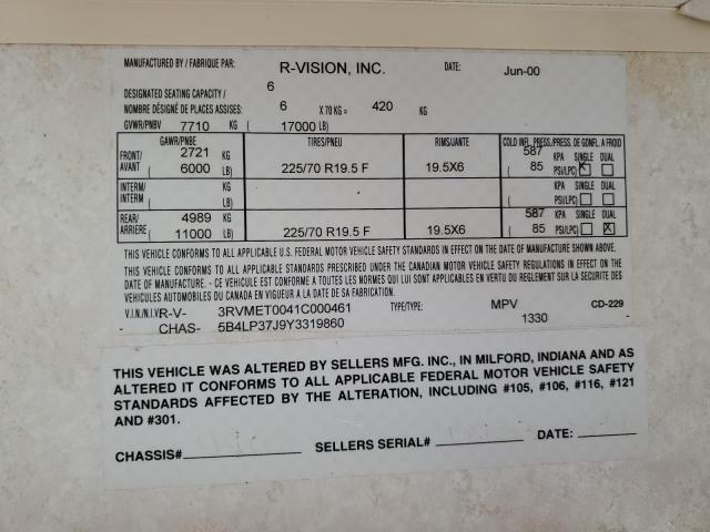 Photo 10 from auction – 2001 R-VISION CONDOR with VIN 5B4LP37J9Y3319860