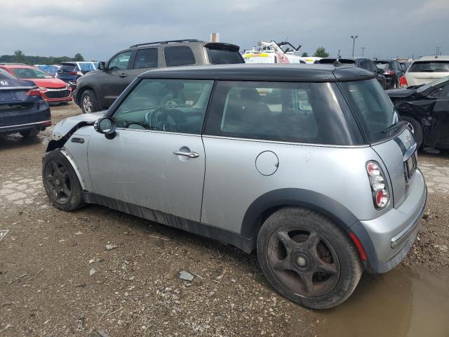 Photo 2 from auction – 2004 MINI COOPER with VIN WMWRC33404TJ61576