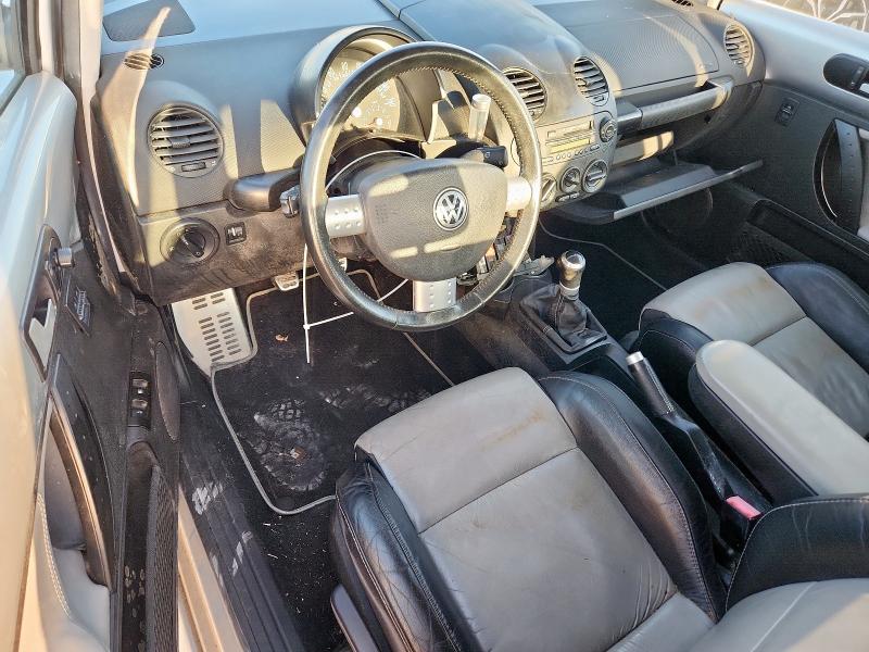 Photo 8 from auction – 2002 VOLKSWAGEN NEW BEETLE with VIN 3VWFE21C72M430637