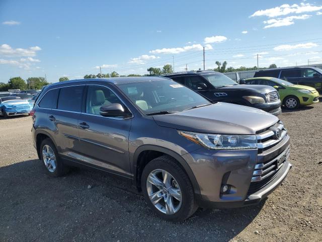 Photo 4 from auction – 2019 TOYOTA HIGHLANDER with VIN 5TDDZRFHXKS735545