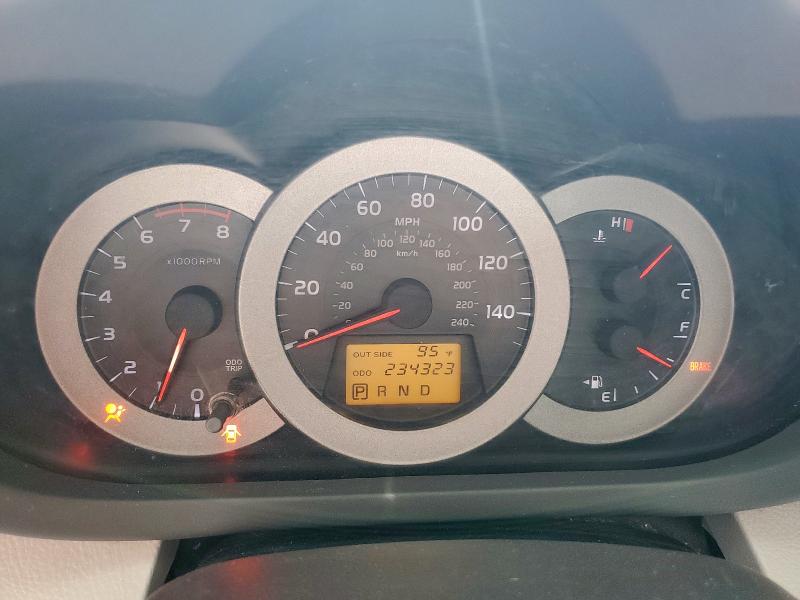 Photo 9 from auction – 2007 TOYOTA RAV4 with VIN JTMBK33V776015176