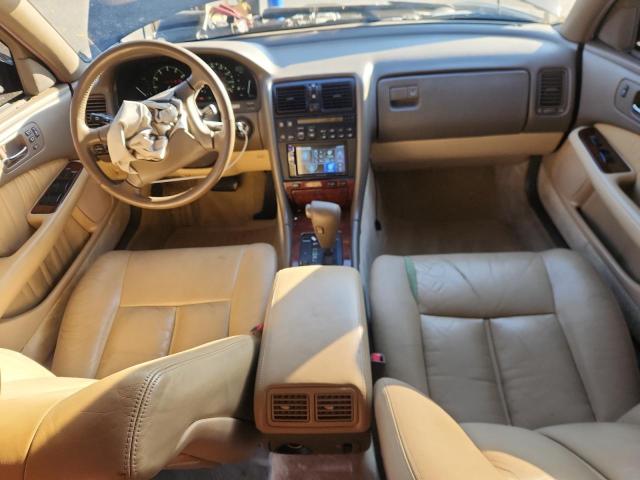 Photo 8 from auction – 1992 LEXUS LS 400 with VIN JT8UF11E4N0135987