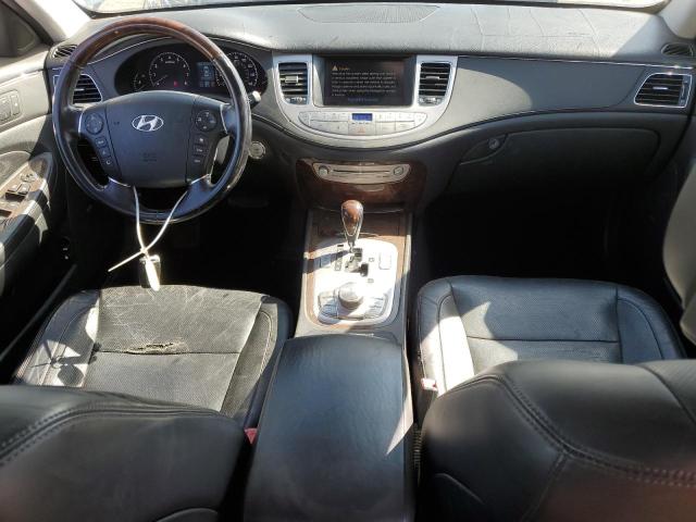 Photo 8 from auction – 2011 HYUNDAI GENESIS 4. with VIN KMHGC4DF3BU121544