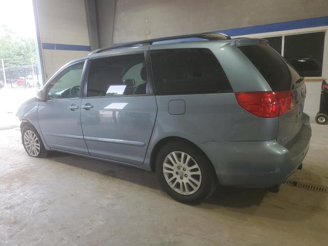 Photo 2 from auction – 2010 TOYOTA SIENNA XLE with VIN 5TDYK4CC9AS343415