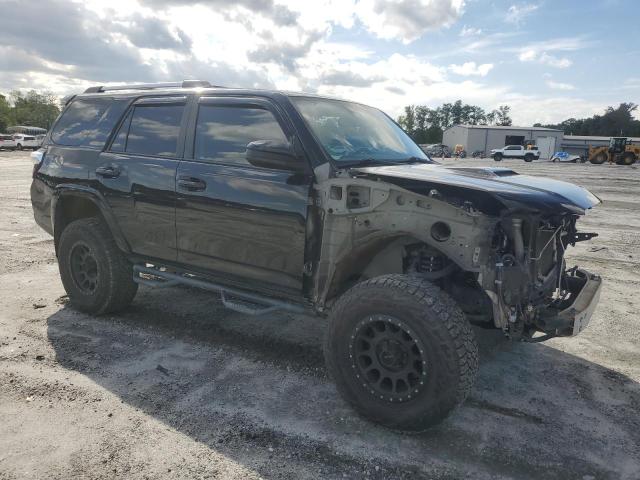 Photo 4 from auction – 2017 TOYOTA 4RUNNER SR with VIN JTEBU5JR3H5420613