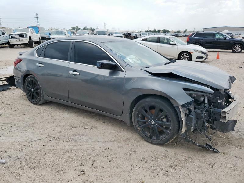 Photo 4 from auction – 2017 NISSAN ALTIMA 2.5 with VIN 1N4AL3APXHC487149