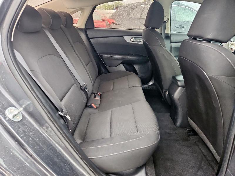Photo 10 from auction – 2021 KIA FORTE FE with VIN 3KPF24ADXME340217