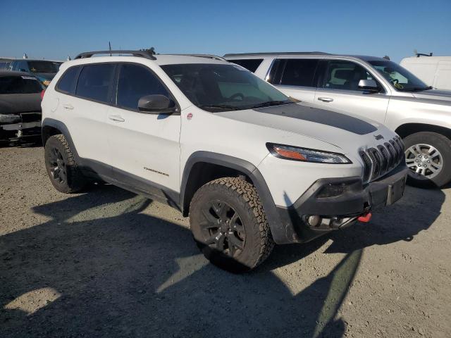 Photo 4 from auction – 2017 JEEP CHEROKEE T with VIN 1C4PJMBS0HW568727