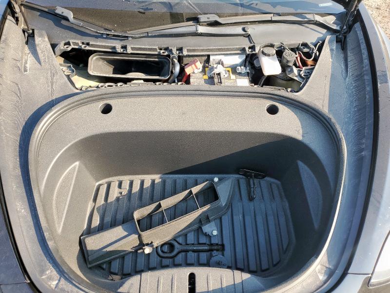 Photo 11 from auction – 2018 TESLA MODEL 3 with VIN 5YJ3E1EB3JF055110
