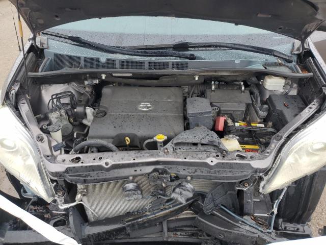 Photo 12 from auction – 2014 TOYOTA SIENNA XLE with VIN 5TDYK3DCXES501839